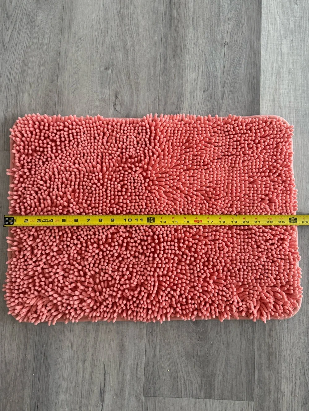 ❤️ Coral Pink Chenille Bath Mat with Non-Slip Backing